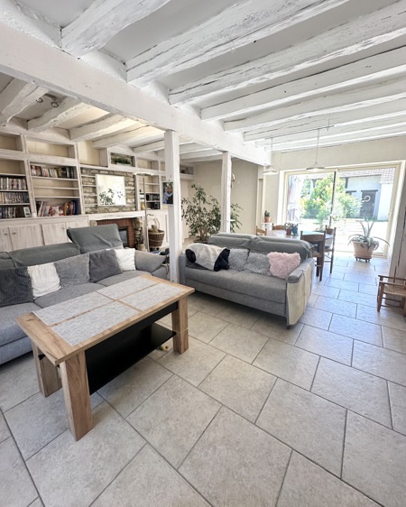 Vente Maison LES BORDES - 7 pièces -193 m² - (36100)