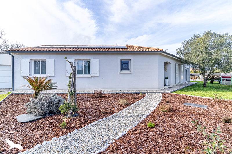 Vente Maison LISTRAC MEDOC - 6 pièces -128 m² - (33480)