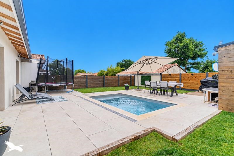 Vente Maison CASTELNAU DE MEDOC - 5 pièces -100 m² - (33480)