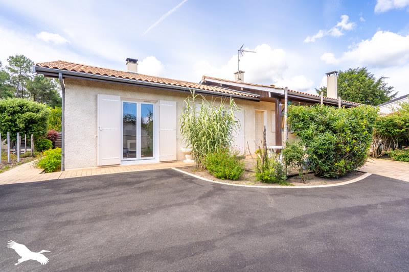 Vente Maison STE HELENE - 6 pièces -120 m² - (33480)