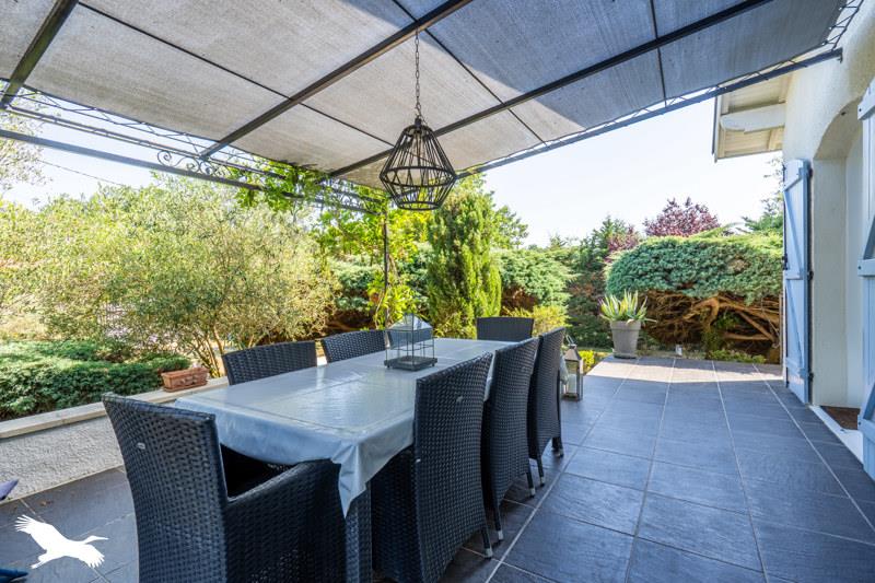 Vente Maison LAMARQUE - 8 pièces -172 m² - (33460)