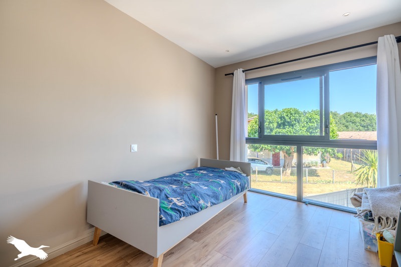 Vente Maison LISTRAC MEDOC - 6 pièces -135 m² - (33480)