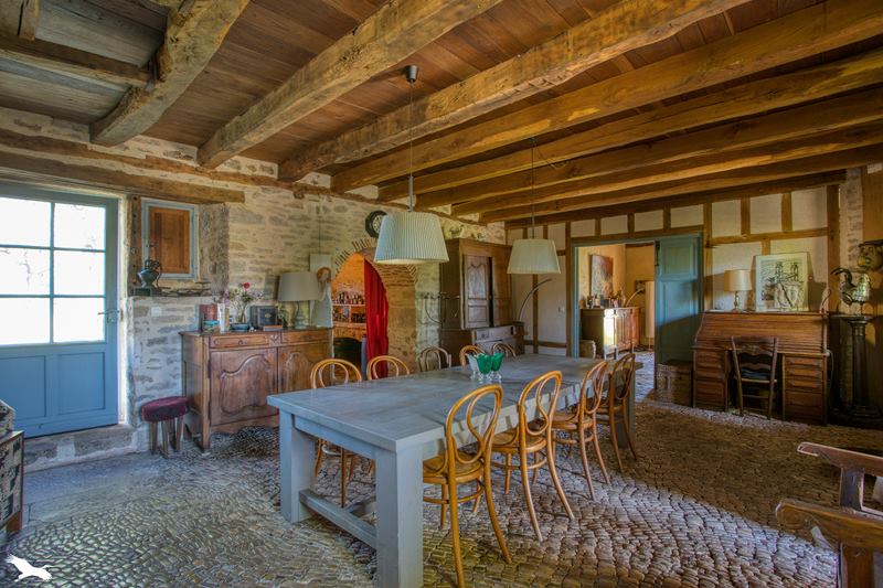 Vente Maison MONTVALENT - 11 pièces -342 m² - (46600)