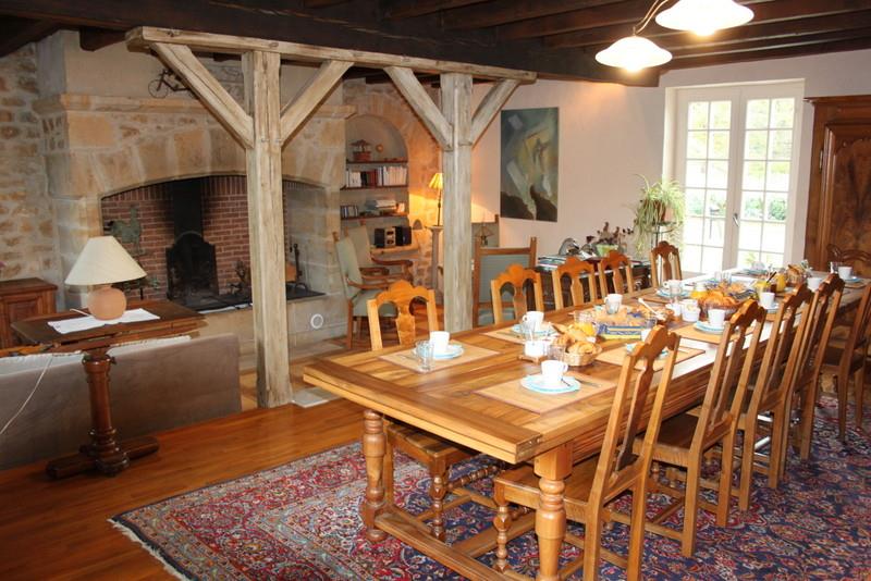 Vente Maison ALTILLAC - 12 pièces -300 m² - (19120)