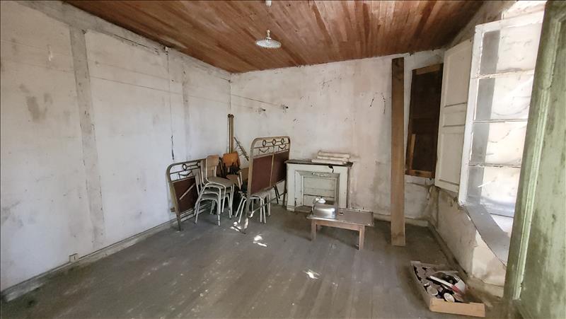 Vente Maison TUDEILS - 4 pièces -70 m² - (19120)