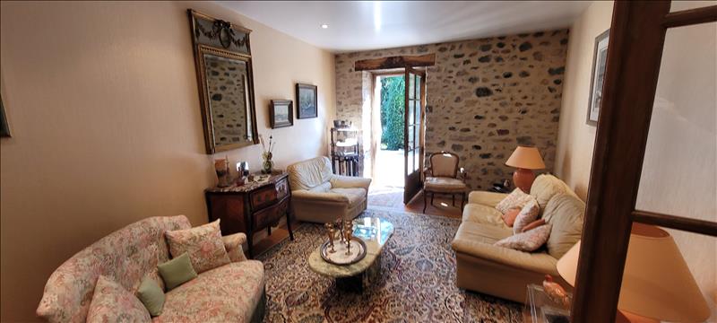 Vente Maison BEAULIEU SUR DORDOGNE - 7 pièces -120 m² - (19120)