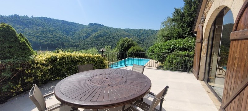 Vente Maison LAVAL DE CERE - 10 pièces -276 m² - (46130)