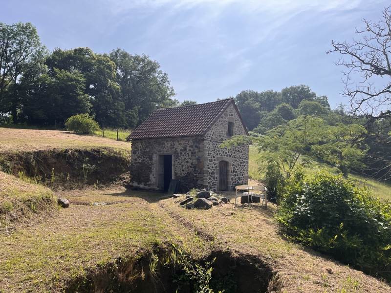 Vente Grange BEAULIEU SUR DORDOGNE - 1 pièce -20 m² - (19120)