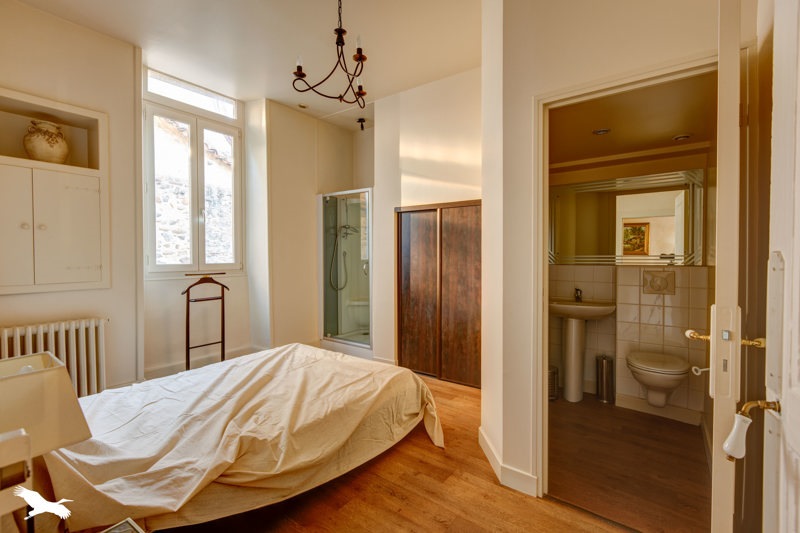 Vente Appartement BEAULIEU SUR DORDOGNE - 6 pièces -144 m² - (19120)