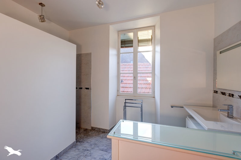 Vente Appartement BEAULIEU SUR DORDOGNE - 6 pièces -144 m² - (19120)
