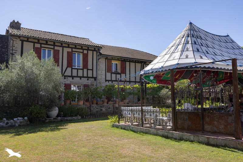 Vente Maison BEAULIEU SUR DORDOGNE - 8 pièces -360 m² - (19120)