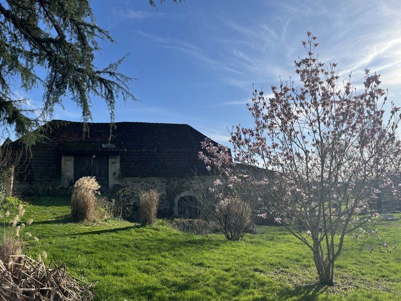 Vente Grange GAGNAC SUR CERE - 2 pièces -200 m² - (46130)