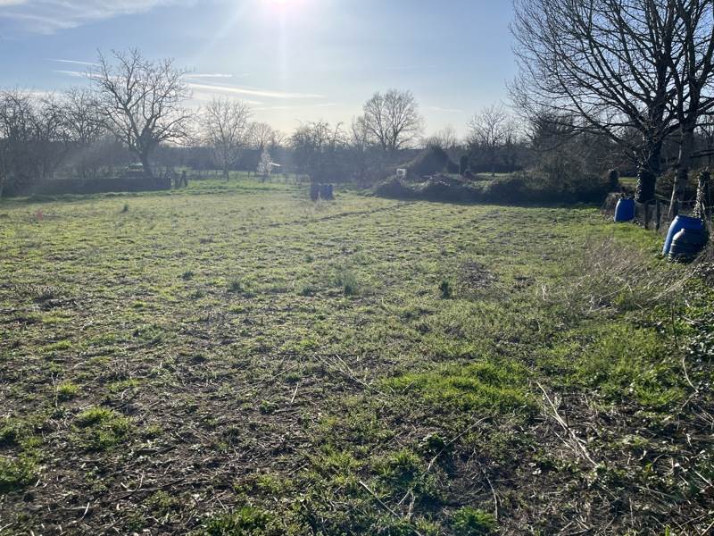 Vente Grange GAGNAC SUR CERE - 2 pièces -200 m² - (46130)
