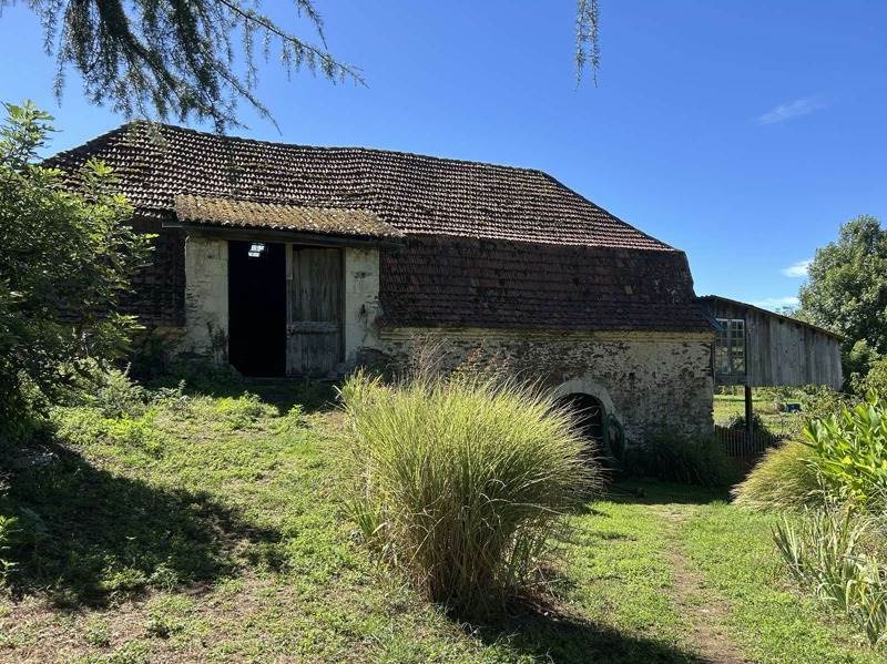 Vente Grange GAGNAC SUR CERE - 2 pièces -200 m² - (46130)