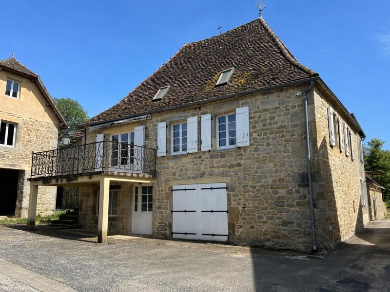 Vente Maison VEGENNES - 6 pièces -85 m² - (19120)