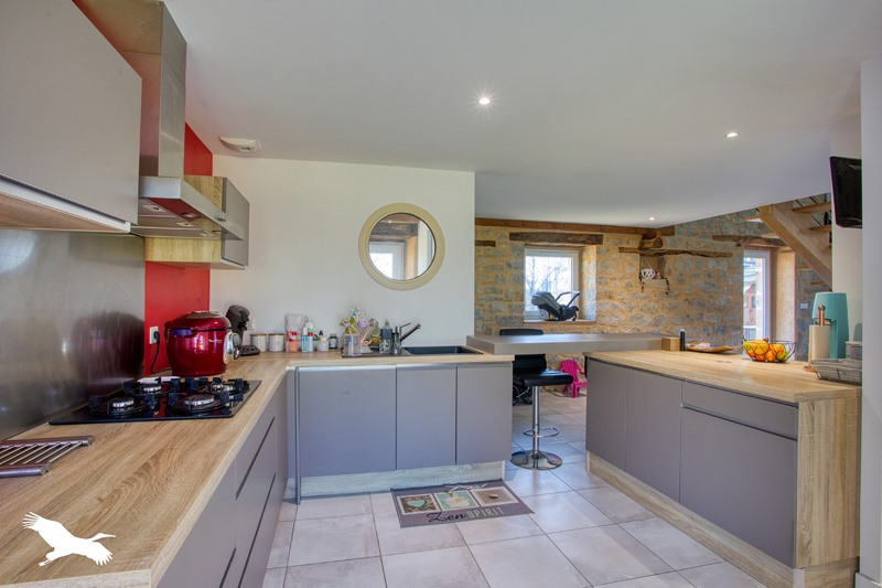 Vente Maison VEGENNES - 6 pièces -194 m² - (19120)