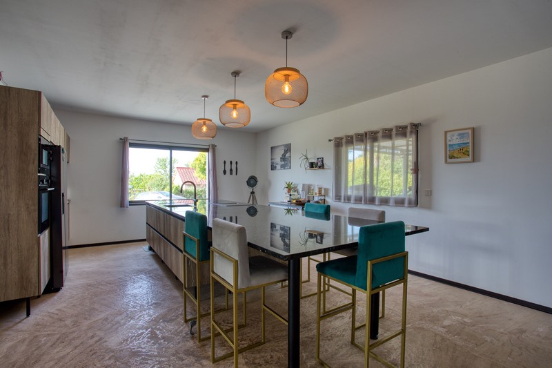 Vente Maison BILHAC - 6 pièces -218 m² - (19120)