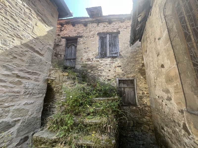 Vente Maison GAGNAC SUR CERE - 2 pièces -98 m² - (46130)