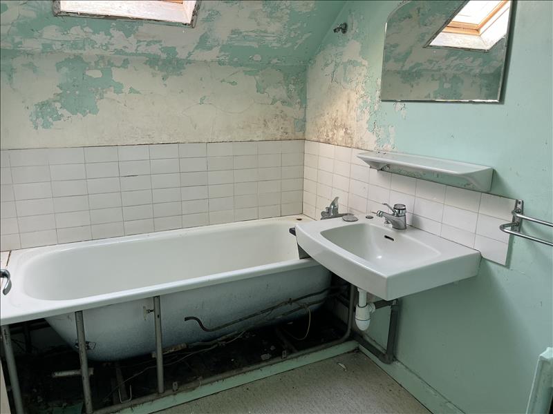 Vente Maison EYBURIE - 5 pièces -120 m² - (19140)