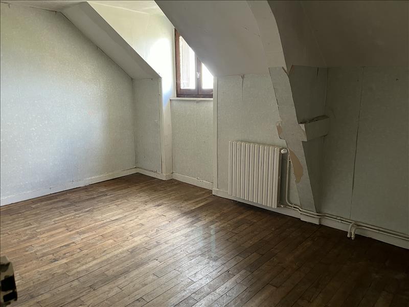 Vente Maison EYBURIE - 5 pièces -120 m² - (19140)