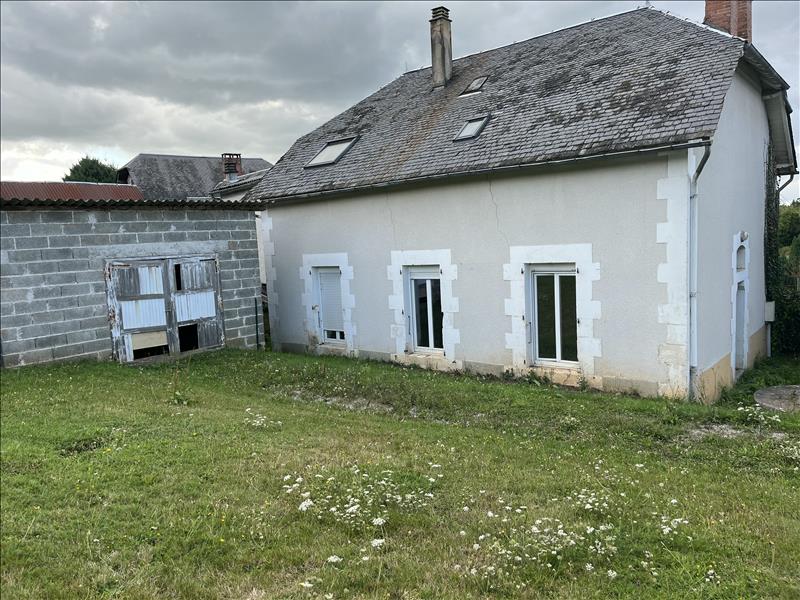 Vente Maison EYBURIE - 5 pièces -120 m² - (19140)