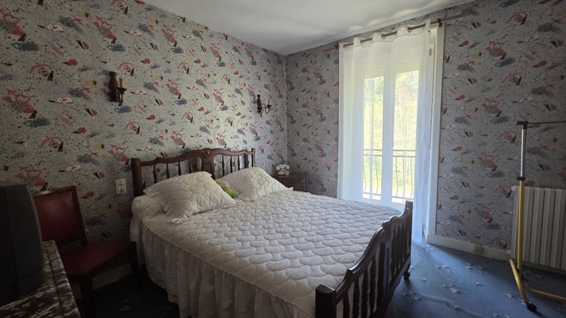 Vente Maison CONDAT SUR GANAVEIX - 7 pièces -138 m² - (19140)