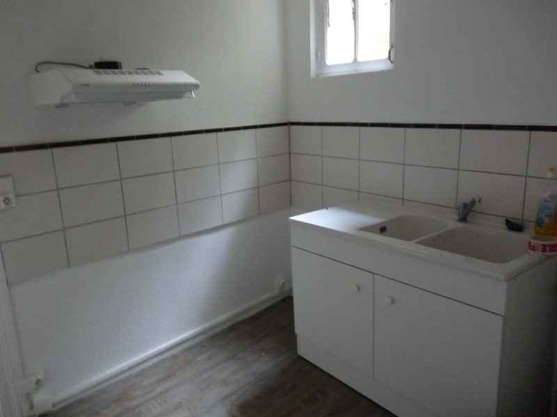Vente Immeuble UZERCHE - -  165 m² - (19140)