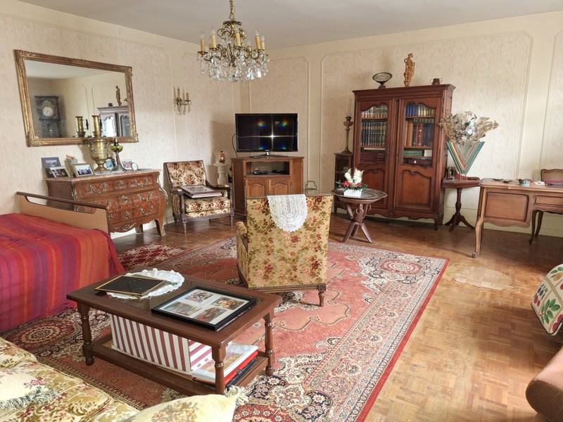 Vente Maison MASSERET - 7 pièces -264 m² - (19510)