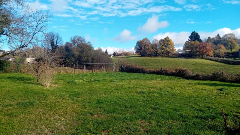 Vente Maison CHAMBERET - 4 pièces -90 m² - (19370)