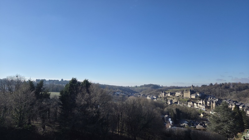 Vente Maison UZERCHE - 10 pièces -300 m² - (19140)