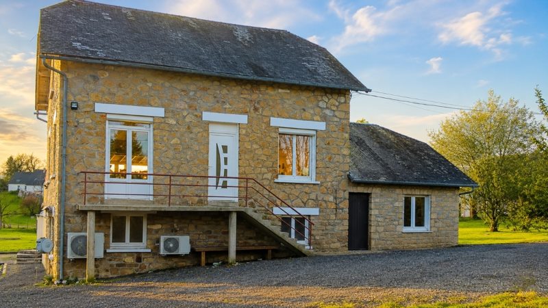Vente Maison ST YBARD - 4 pièces -104 m² - (19140)