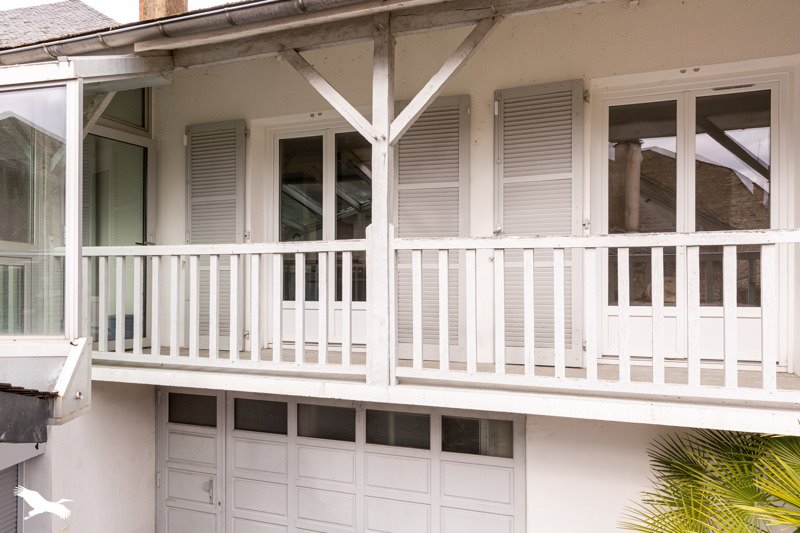 Vente Maison UZERCHE - 13 pièces -330 m² - (19140)