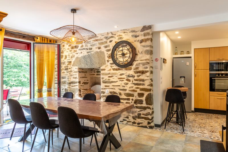 Vente Maison ST JAL - 9 pièces -282 m² - (19700)