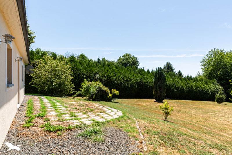 Vente Maison UZERCHE - 5 pièces -85 m² - (19140)