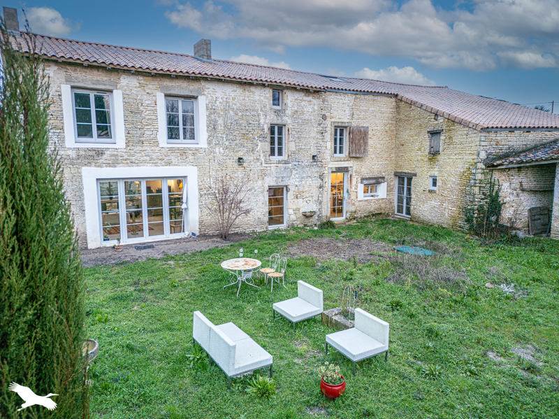 Vente Maison VAL DU MIGNON - 5 pièces -164 m² - (79210)