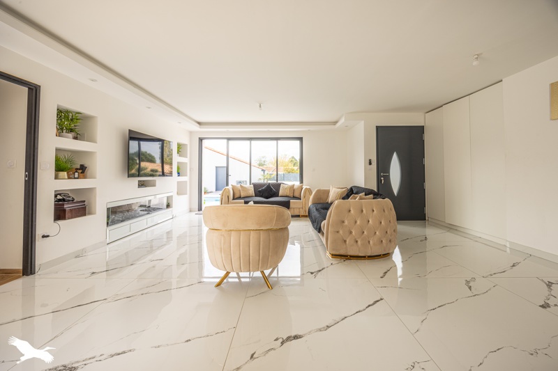 Vente Maison CRAM CHABAN - 6 pièces -149 m² - (17170)
