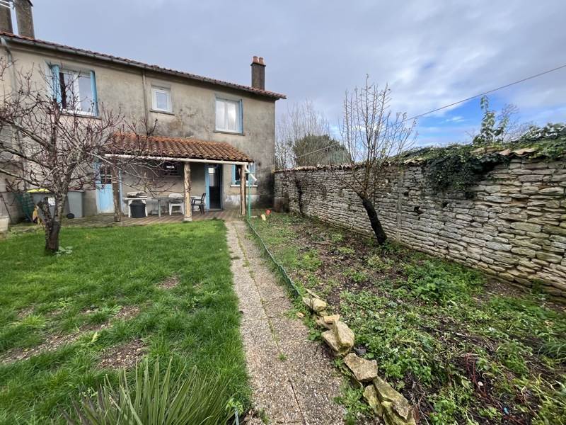 Vente Maison MAUZE SUR LE MIGNON - 5 pièces -78 m² - (79210)