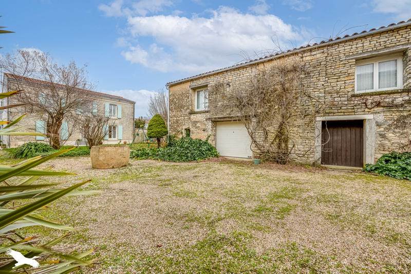 Vente Maison ST HILAIRE LA PALUD - 6 pièces -136 m² - (79210)