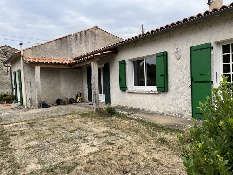 Vente Maison MAUZE SUR LE MIGNON - 5 pièces -129 m² - (79210)