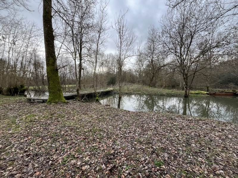 Vente Parking ST HILAIRE LA PALUD - - 5 072 m² - (79210)