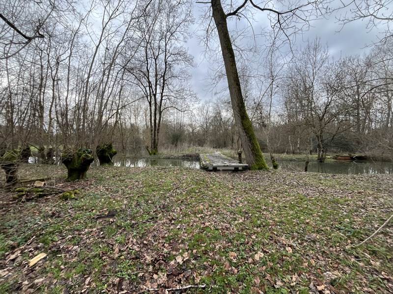 Vente Parking ST HILAIRE LA PALUD - - 5 072 m² - (79210)