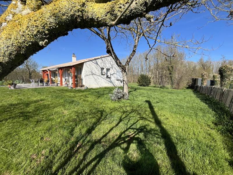 Vente Maison ARCAIS - 4 pièces -65 m² - (79210)