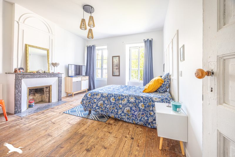 Vente Maison MAUZE SUR LE MIGNON - 5 pièces -245 m² - (79210)