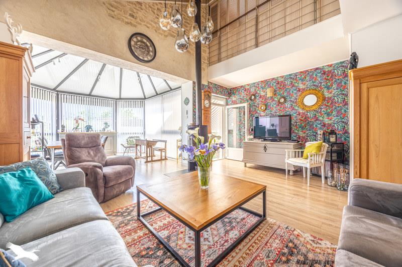 Vente Maison MAUZE SUR LE MIGNON - 6 pièces -158 m² - (79210)