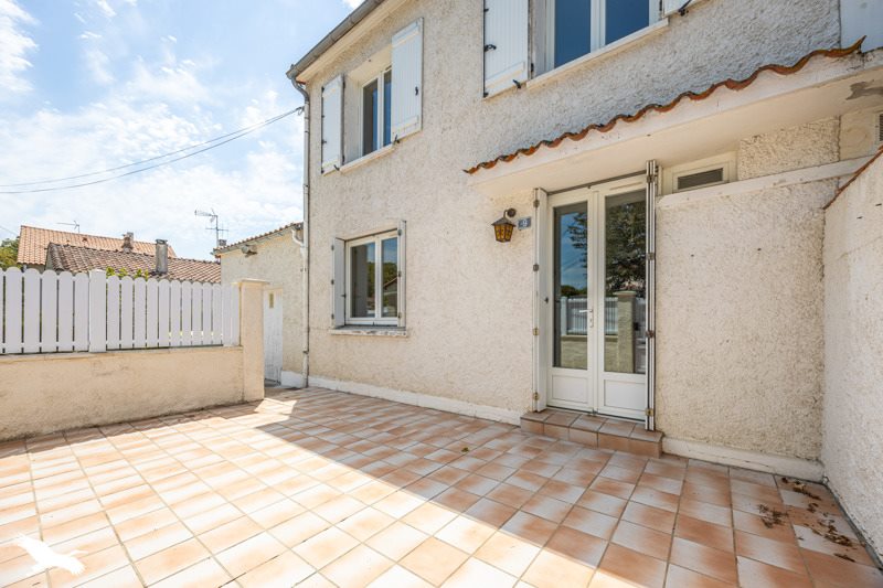 Vente Maison Mauzé-sur-le-Mignon - 5 pièces -75 m² - (79210)