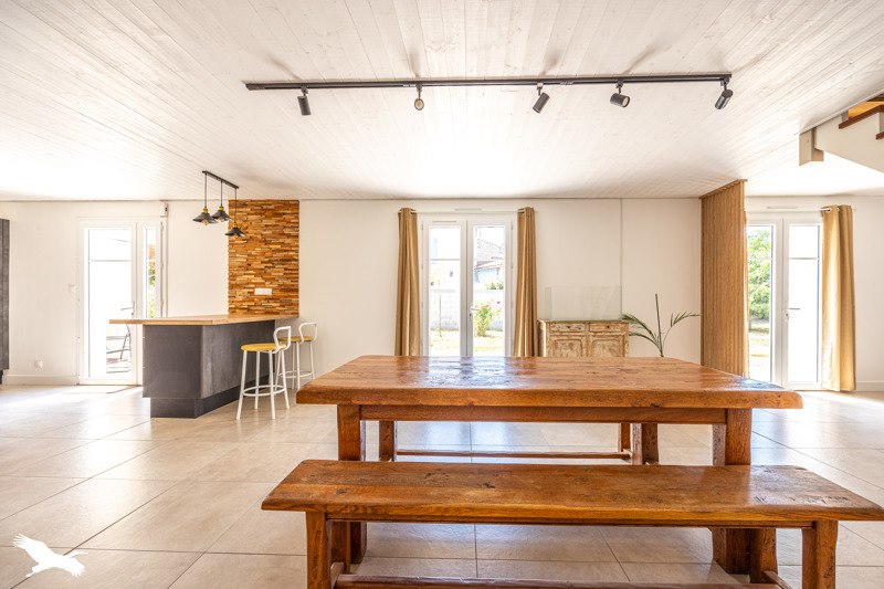 Vente Maison ST HILAIRE LA PALUD - 5 pièces -141 m² - (79210)