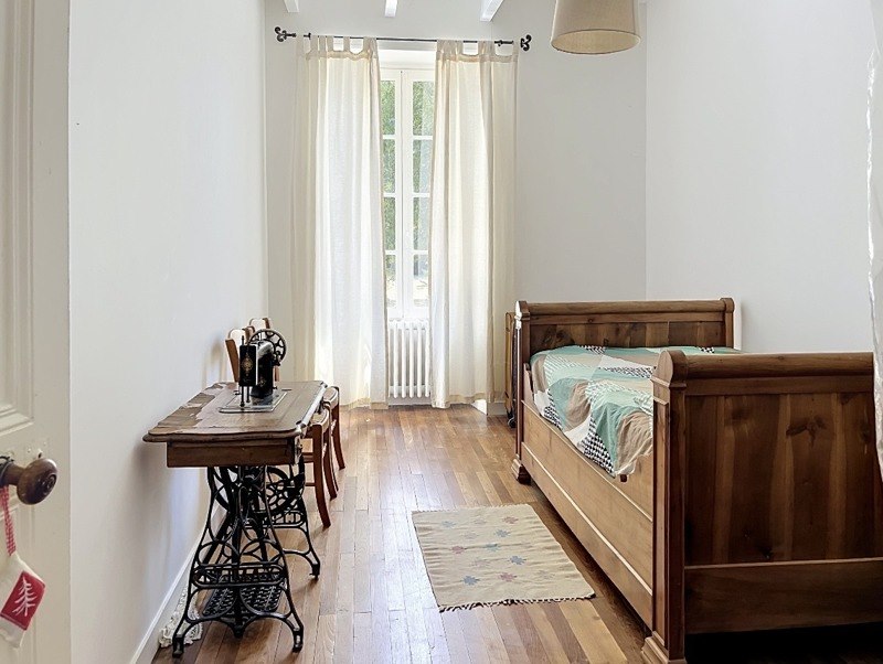 Vente Maison CRAM CHABAN - 9 pièces -210 m² - (17170)
