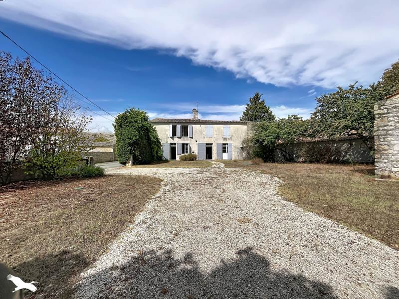 Vente Maison Val-du-Mignon - 5 pièces -109 m² - (79210)
