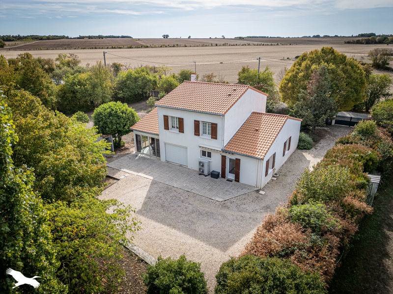 Vente Maison Épannes 79270 5 pièces - 149 m²