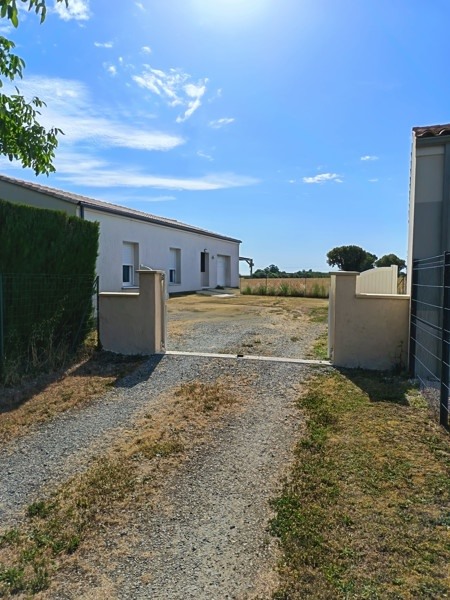 Vente Maison Vallans - 4 pièces -85 m² - (79270)